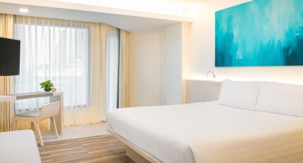 Pullman Pattaya Hotel G Room Type - DELUXE ROOM, 1 King Size Bed (Floor 3-12th)