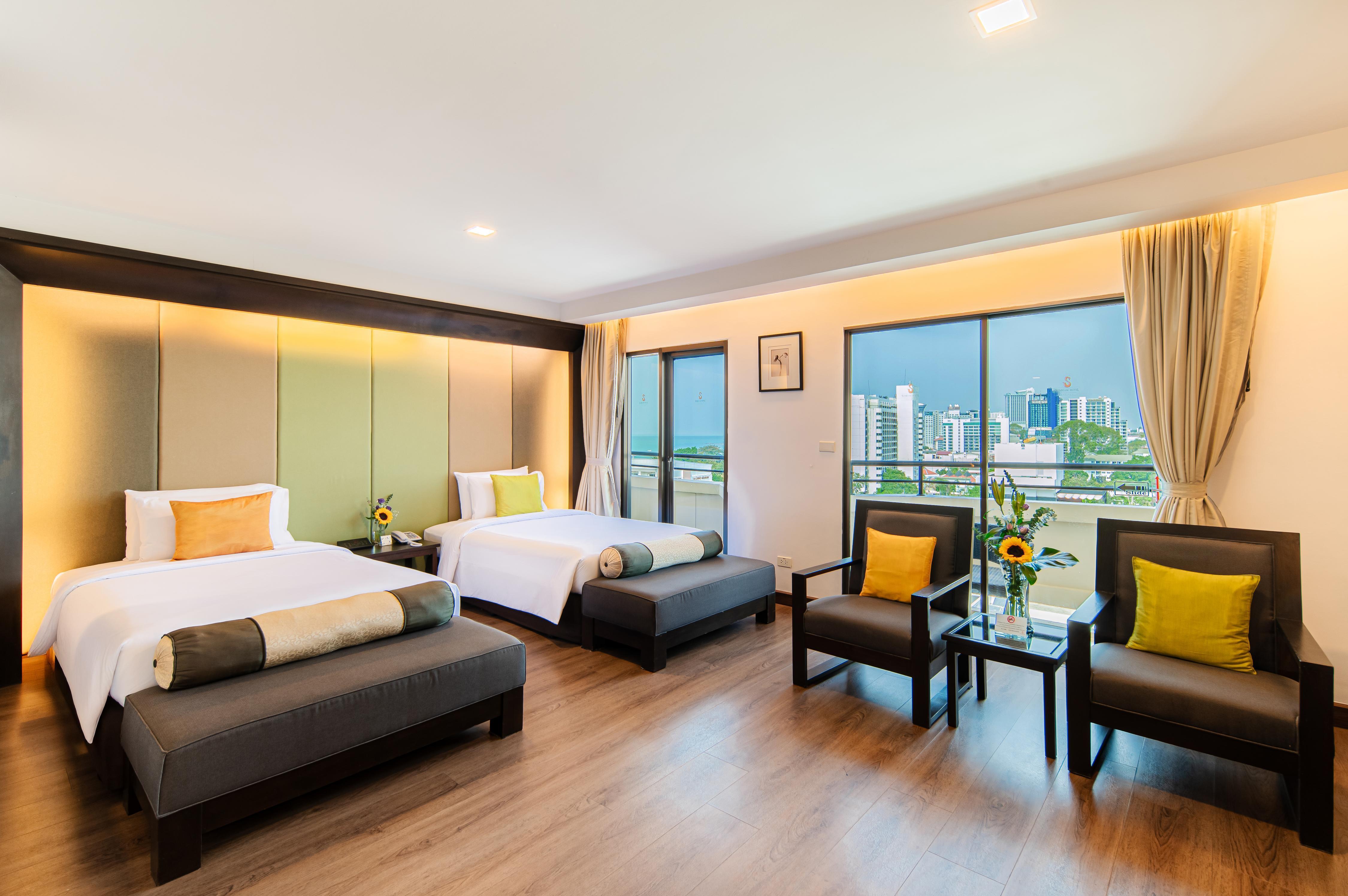 Sunbeam Hotel Pattaya - Tap to explore photos