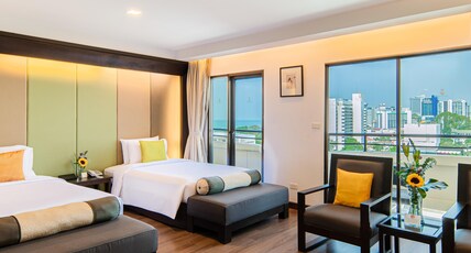 Sunbeam Hotel Pattaya Room Type - Deluxe Room Sunbeam Hotel Pattaya Room Type - Deluxe Room