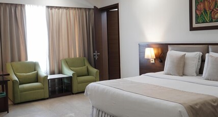 The Alcor Hotel Room Type - Club Room (Queen Bed) Double Occupancy The Alcor Hotel Room Type - Club Room (Queen Bed) Double Occupancy
