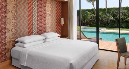 Four Points by Sheraton Bali Seminyak Room Type - Deluxe Pool Access, Guest room, 1 King, Pool access Four Points by Sheraton Bali Seminyak Room Type - Deluxe Pool Access, Guest room, 1 King, Pool access