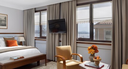 Armada Hotel Istanbul Old City Room Type - Junior Suite Sea View Armada Hotel Istanbul Old City Room Type - Junior Suite Sea View