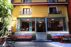 GARDEN HOUSE HOTEL