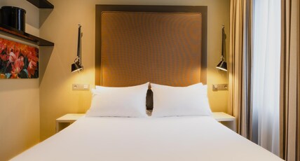 Hotel Roemer Room Type - Small Double Room