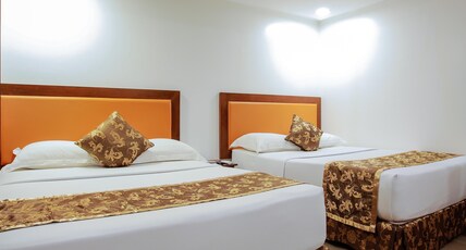 Paradise Garden Hotel and Convention Boracay Powered by ASTON Room Type - Grand Paradise Deluxe
