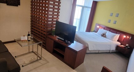Wil'que Westlake Hotel & Residences Room Type - Studio Premier Balcony Wil'que Westlake Hotel & Residences Room Type - Studio Premier Balcony