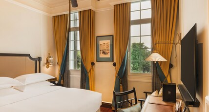 Sofitel Legend Metropole Hanoi Room Type - Heritage Wing, Luxury Room, Queen Bed Sofitel Legend Metropole Hanoi Room Type - Heritage Wing, Luxury Room, Queen Bed
