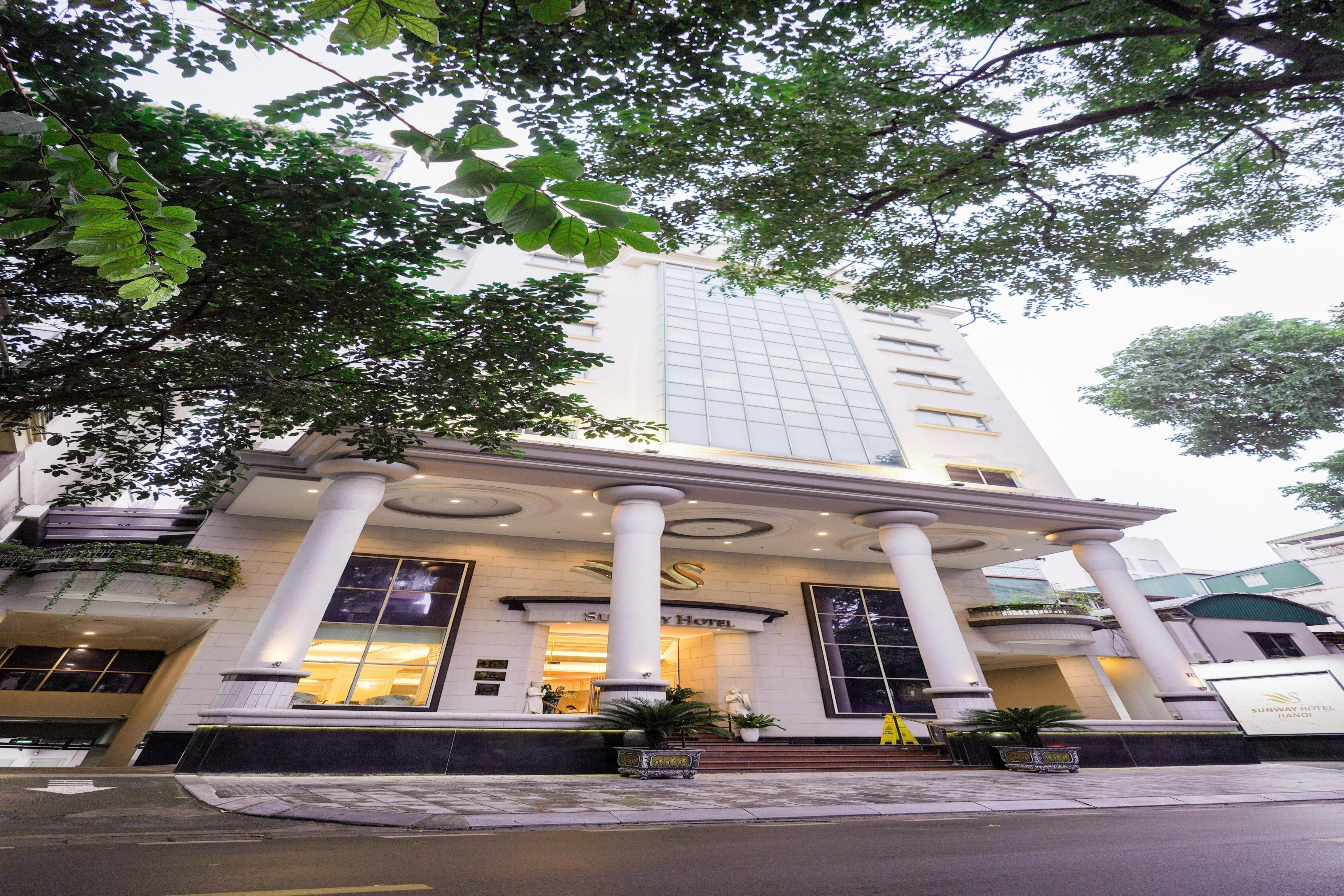 Sunway Hotel Hanoi - Tap to explore photos