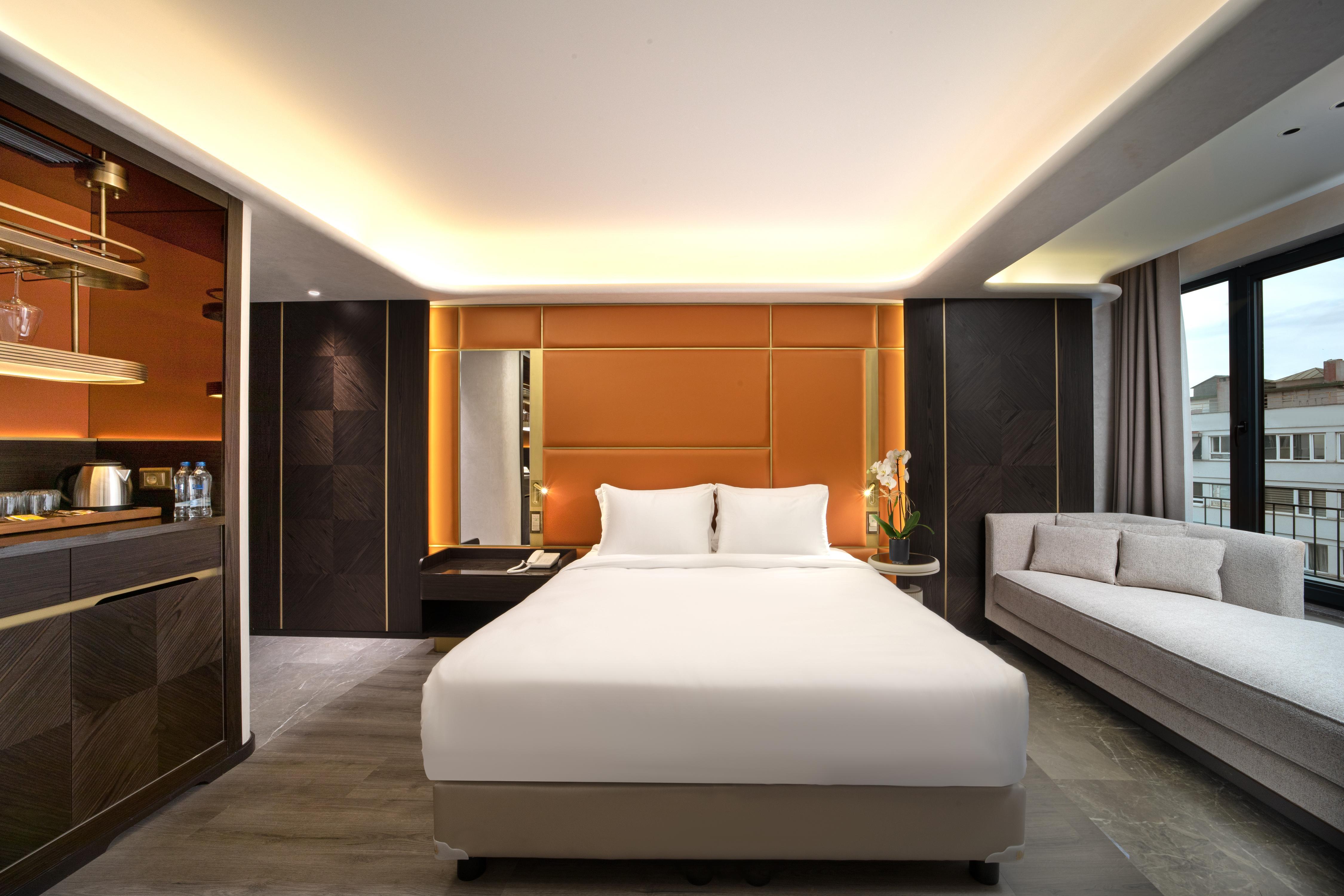 Bentley Hotel Bosphorus - Tap to explore photos