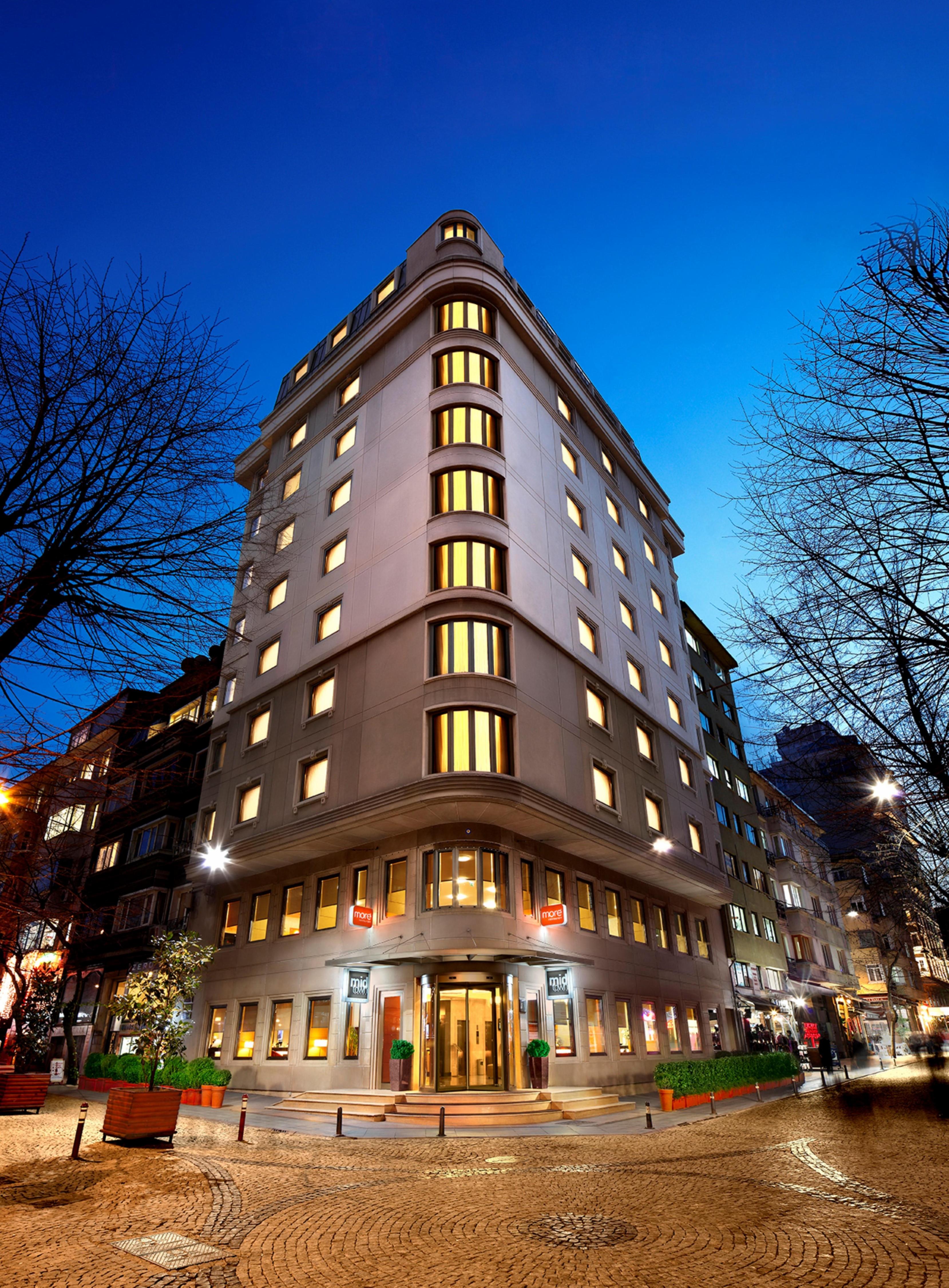 Midtown Hotel Taksim Istanbul - Tap to explore photos