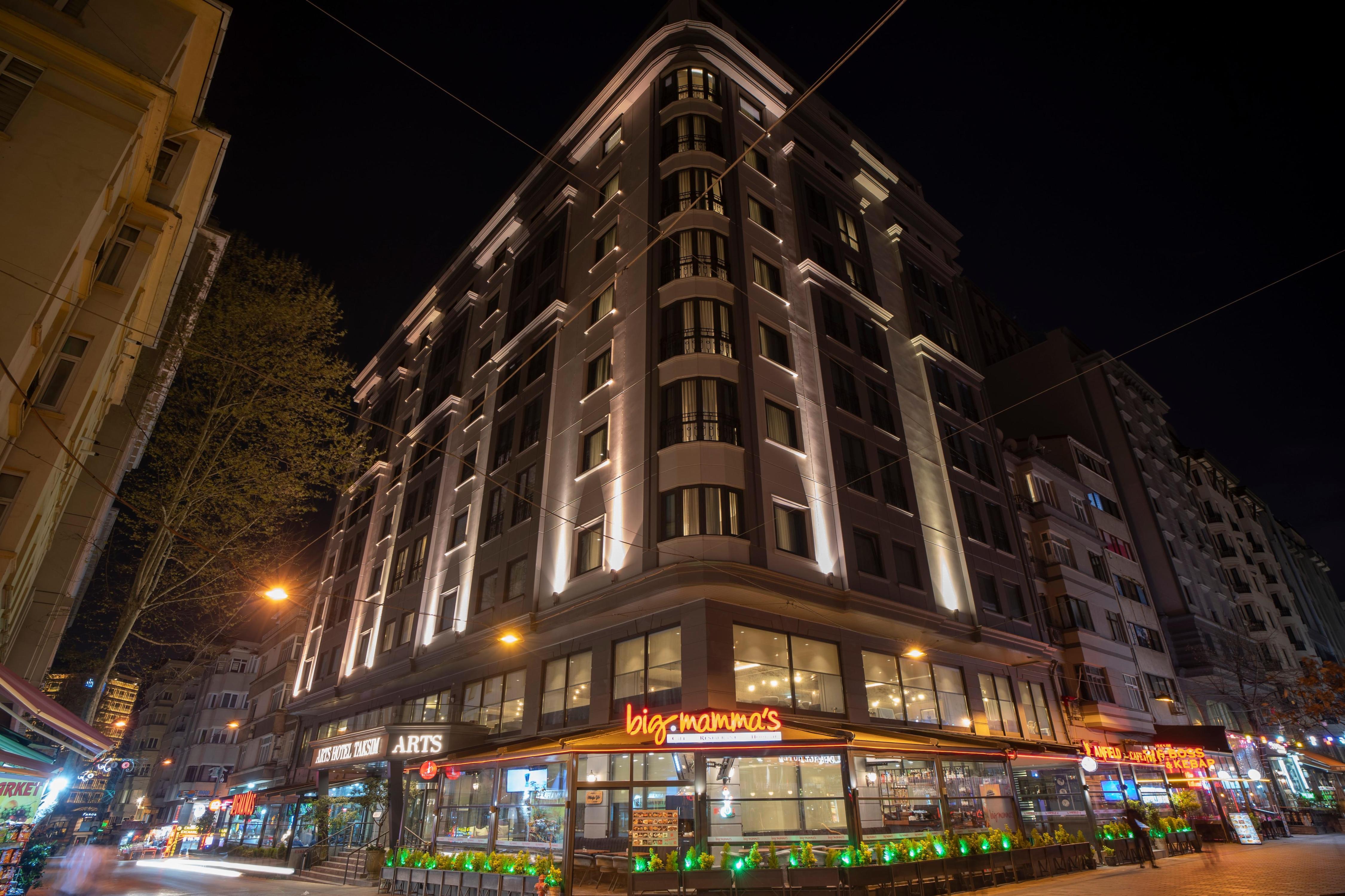 Arts Hotel Taksim