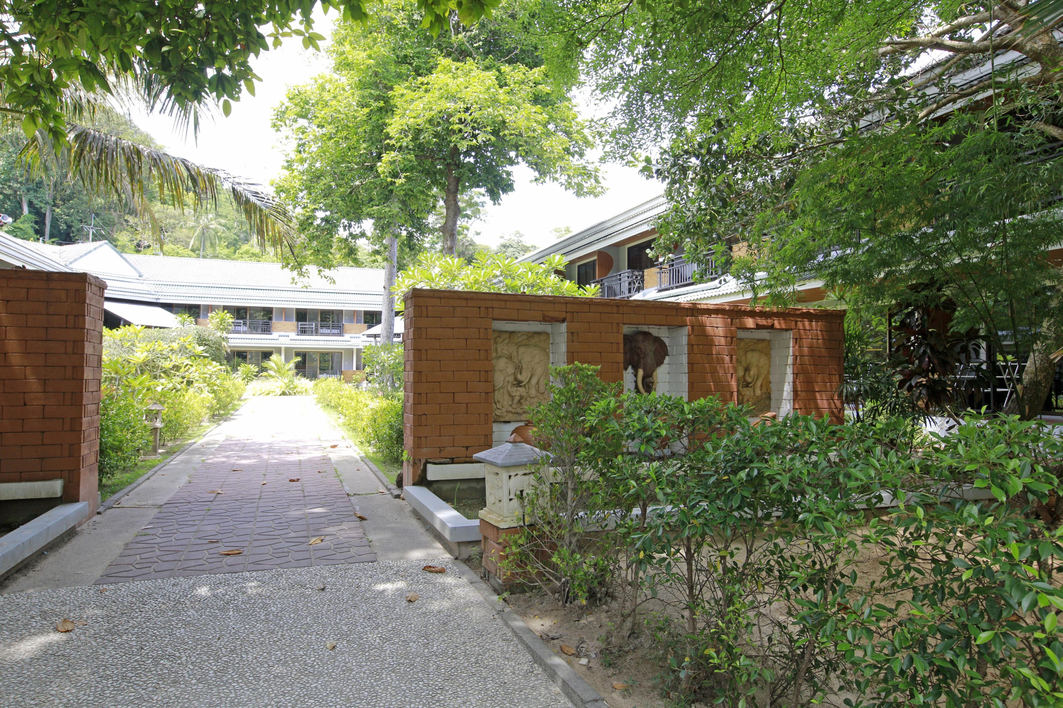 Phi Phi Andaman Beach Resort