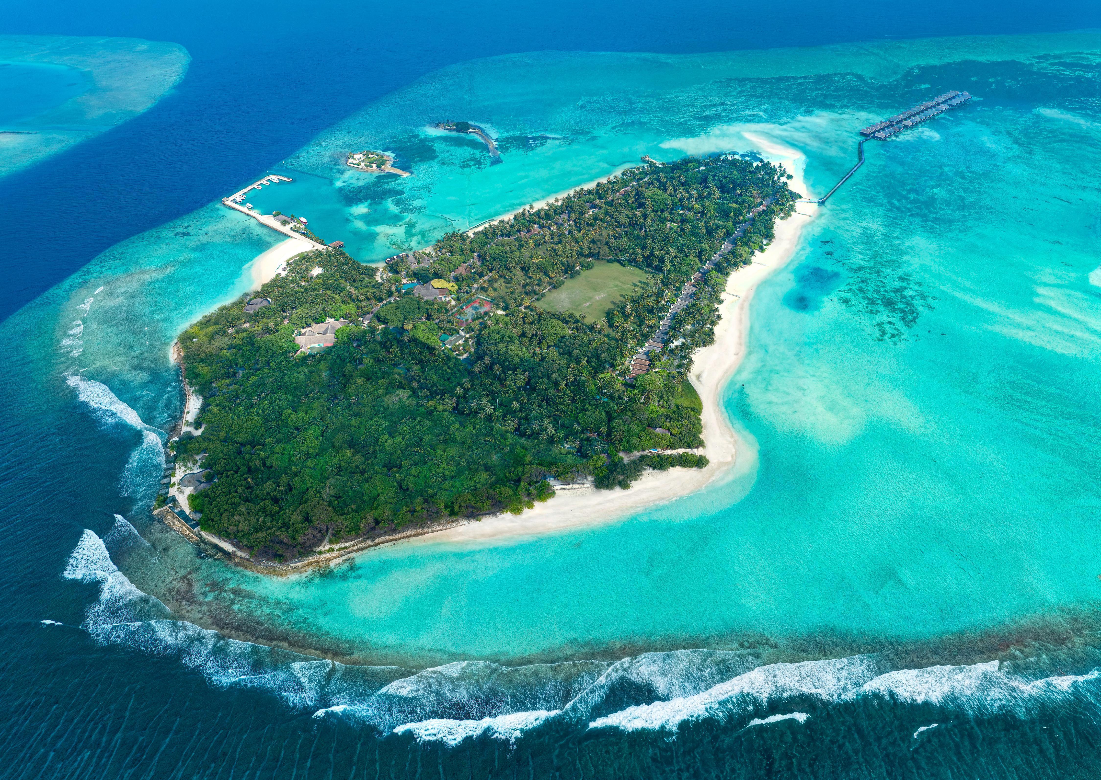 Adaaran Select Hudhuran Fushi - Premium All Inclusive