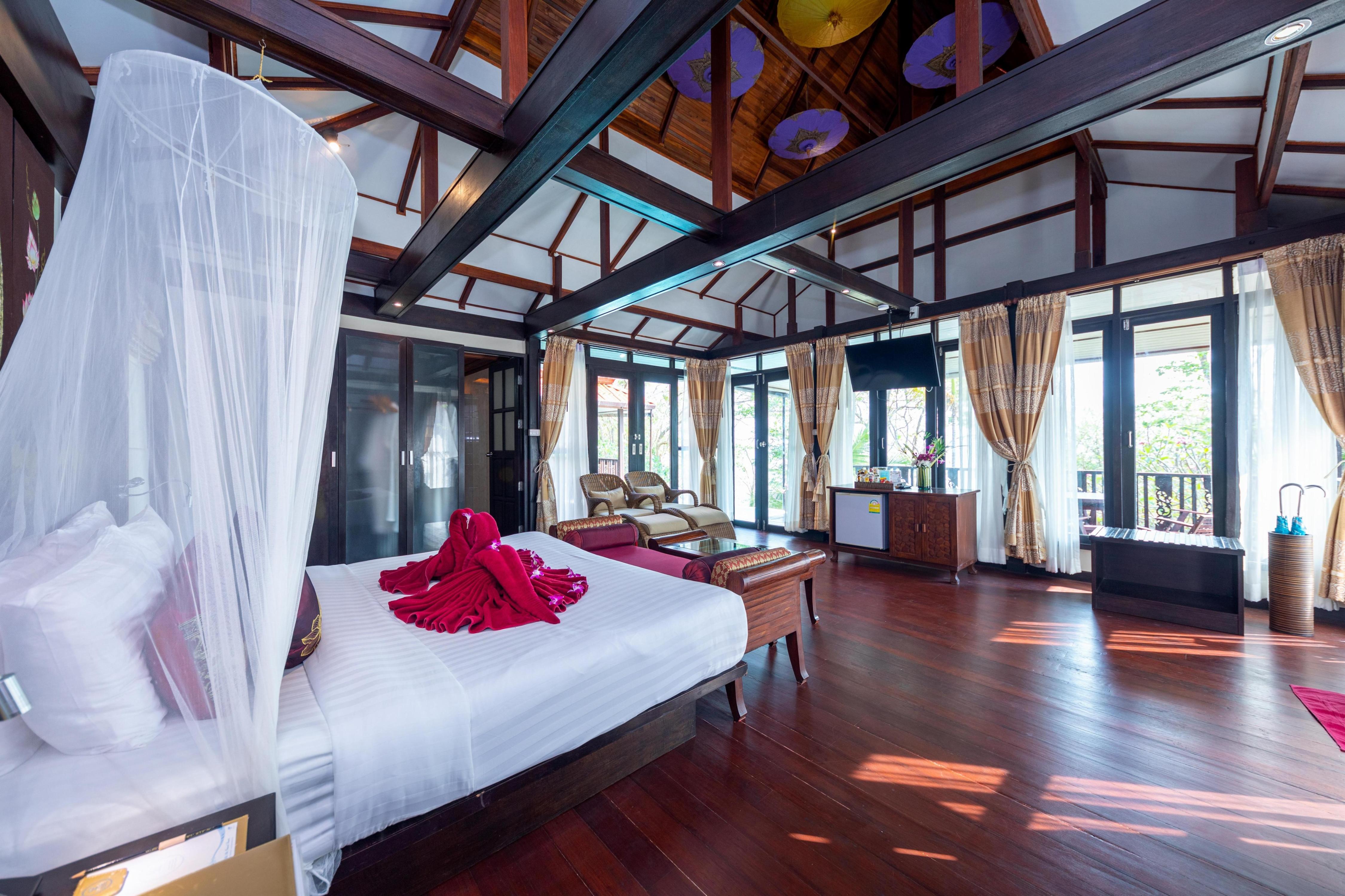 Phi Phi Natural Resort - Tap to explore photos