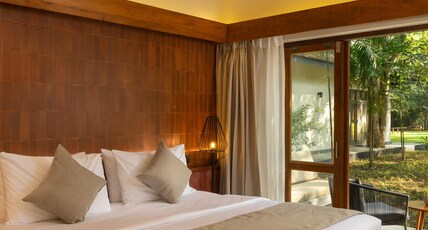 Hotel Sigiriya Room Type - Premium King Room