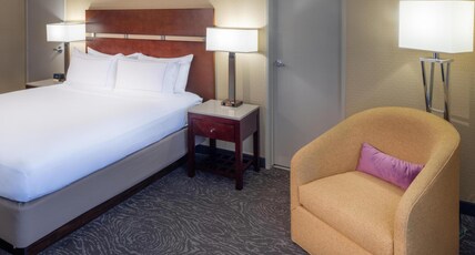 Doubletree by Hilton Billings Room Type - 1 KING BED