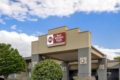 Best Western Plus Dubuque Hotel & Conference Center