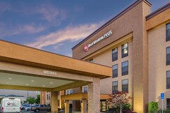 Best Western Plus Fresno Airport Hotel