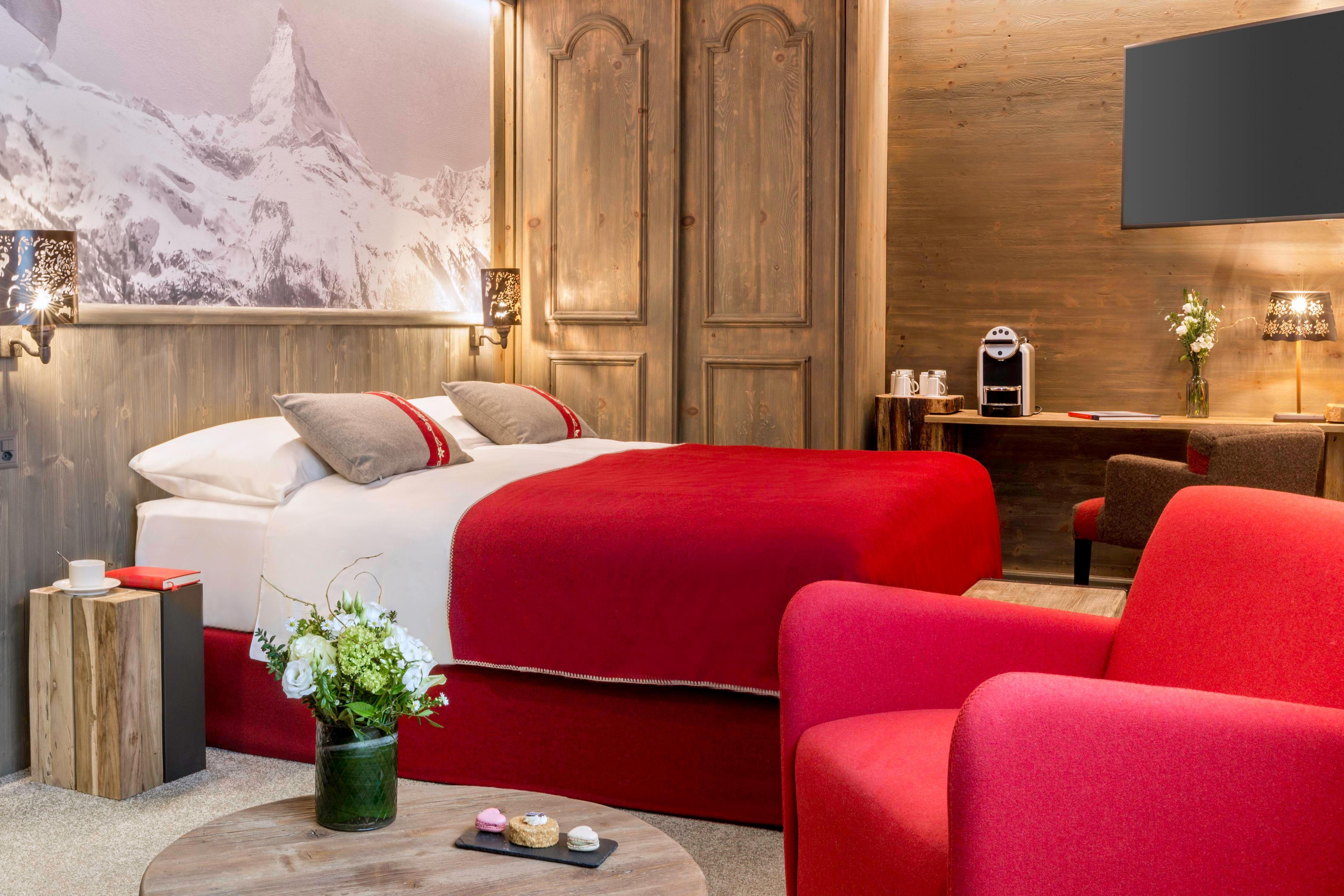 Hotel Edelweiss Manotel Room Type - Executive Family Room Hotel Edelweiss Manotel Room Type - Executive Family Room