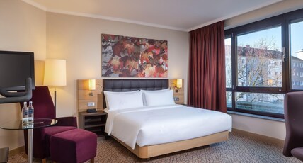 Hilton Mainz Room Type - KING ROOM W  PELOTON