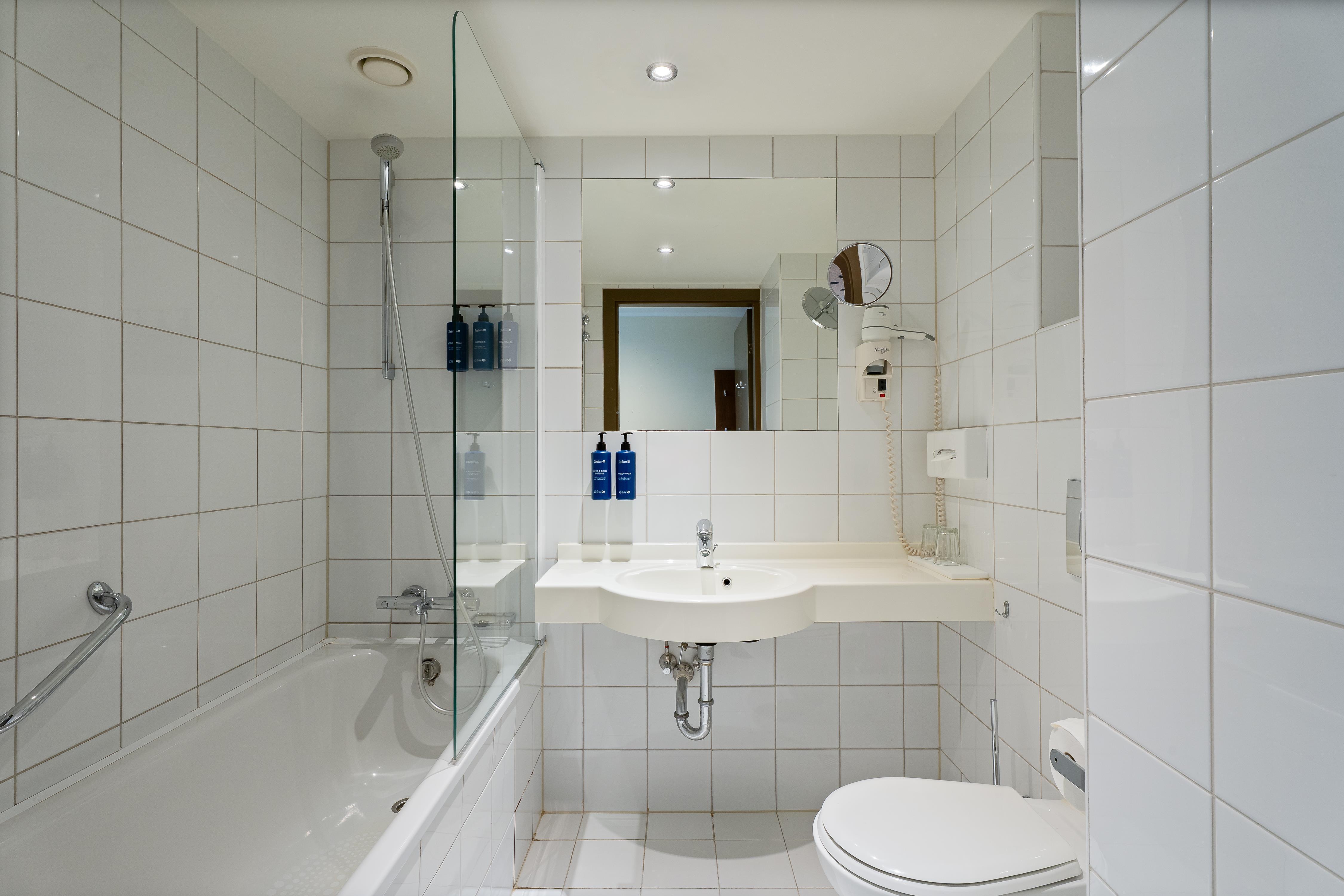 Radisson Blu Latvija Conference & Spa Hotel, Riga Room Type - Superior Room9;9;9;9;9;9;9;