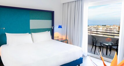 Hilton Sorrento Palace Room Type - KING SUPERIOR SEA VIEW