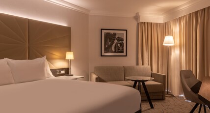 Hilton Birmingham Metropole Hotel Room Type - KING EXECUTIVE ROOM