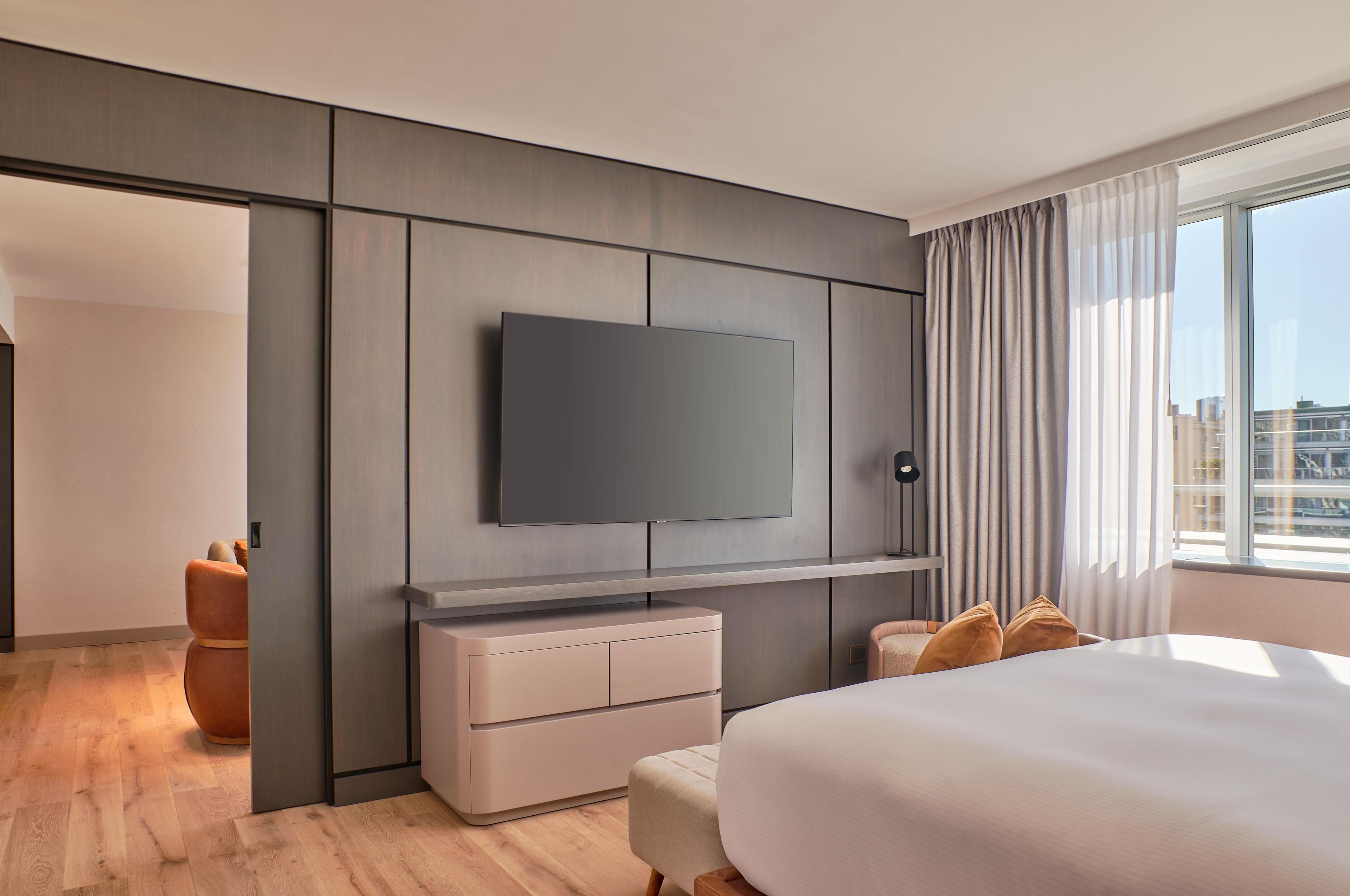 Hilton Buenos Aires Room Type - KING EXEC PETITE SUITE