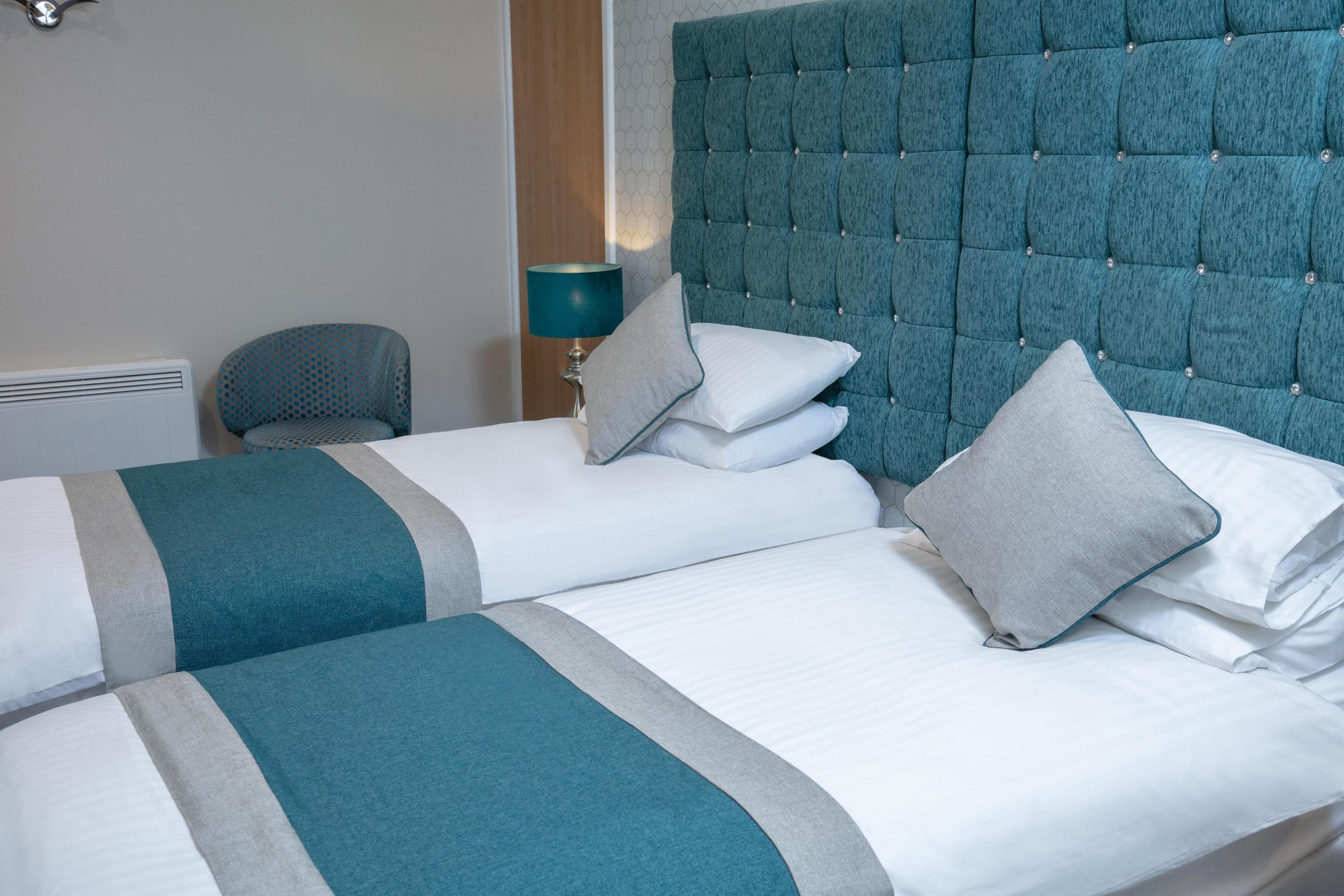 Best Western Compass Inn - Tap to explore photos