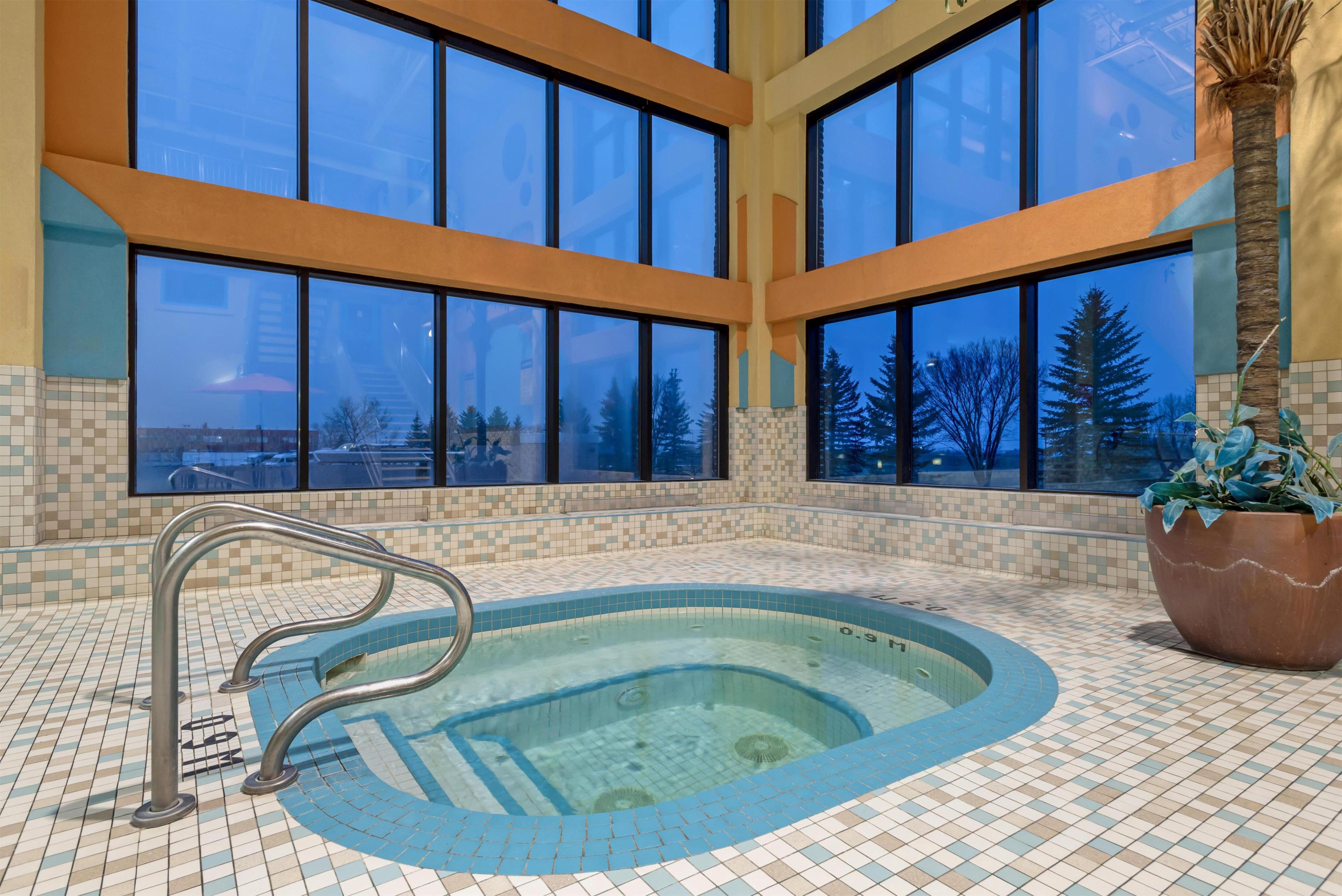 Best Western Plus Port O'Call Hotel - Tap to explore photos