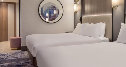 Hilton Glasgow Room Type - DELUXE WITH TWO QUEEN BEDS