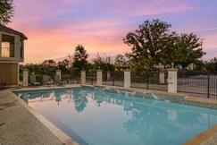 Best Western Plus North Houston Inn & Suites