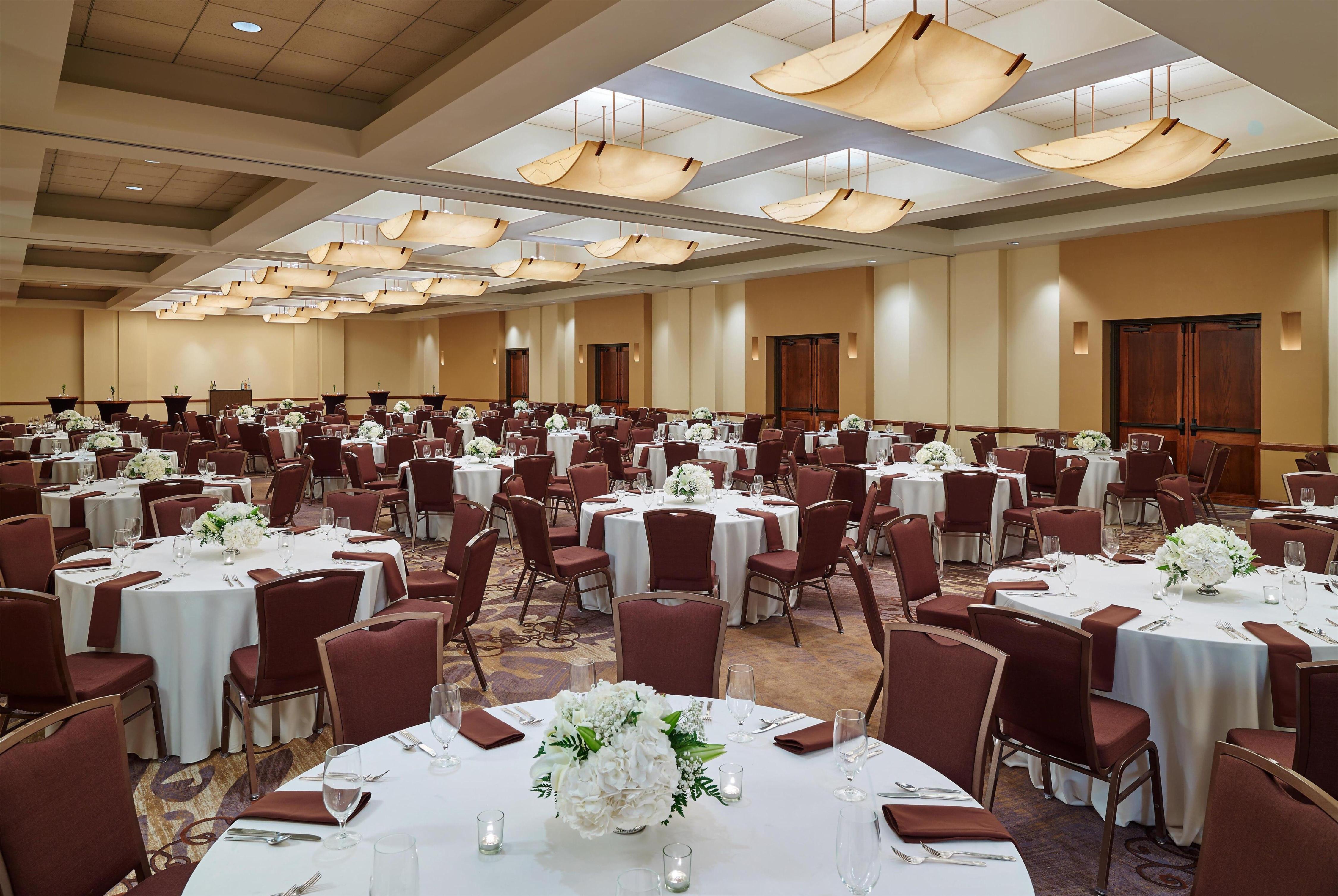 DoubleTree by Hilton Hotel San Antonio Airport