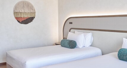 Centara Udon Room Type - Deluxe Twin