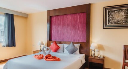 Elite Suites Patong  Room Type - Two Bedroom Suite - Pool View