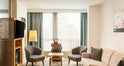 Arthotel ANA Neotel, Trademark Collection by Wyndham Room Type - Junior Suite
