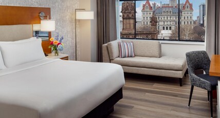 Hilton Albany Room Type - 1 KING BED