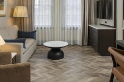 Hampton Inn & Suites-Downtown-Tutwiler