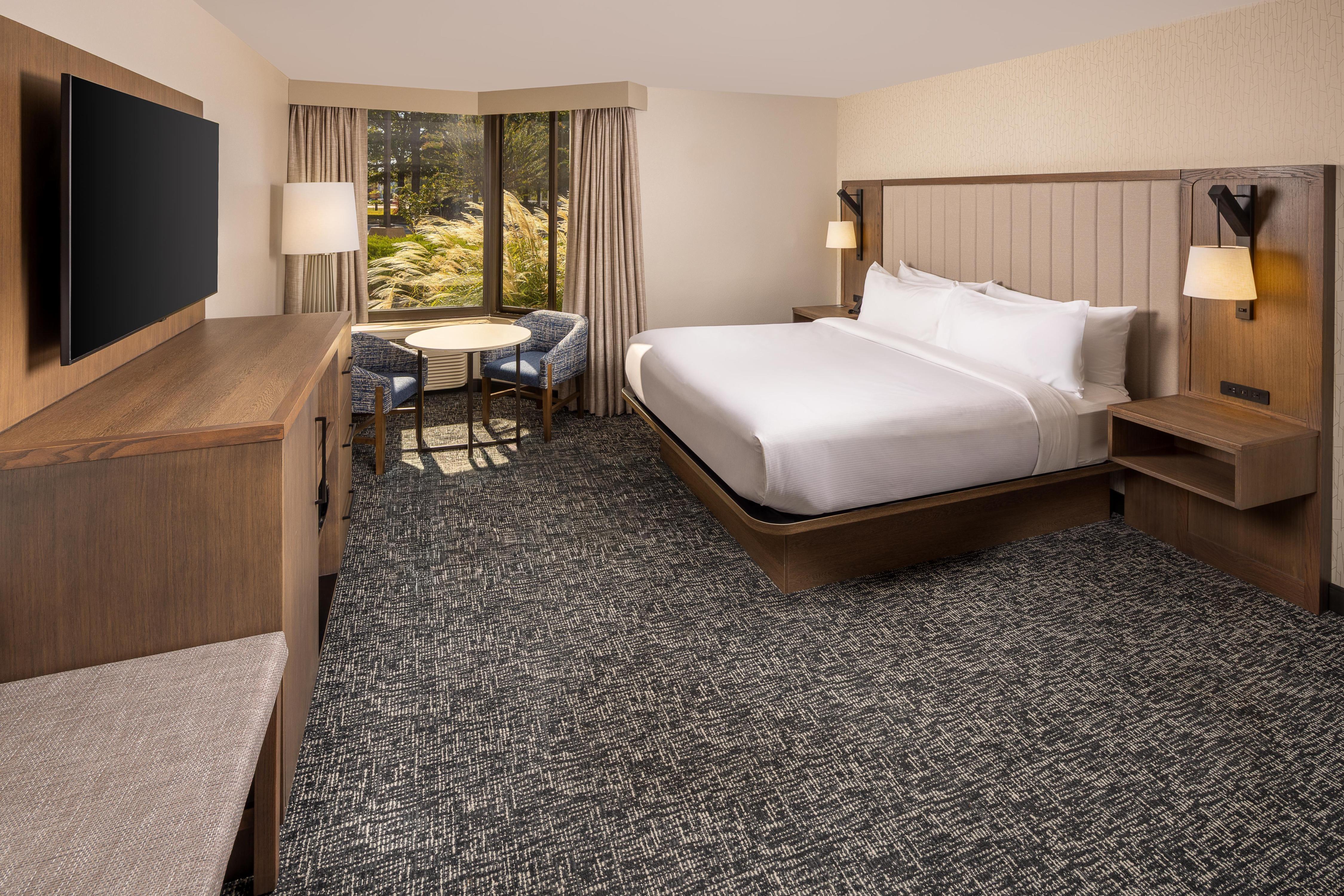 DoubleTree by Hilton Hotel Jackson - Tap to explore photos