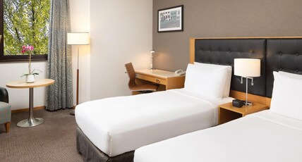 Doubletree by Hilton Luxembourg Room Type - TWIN STANDARD ROOM