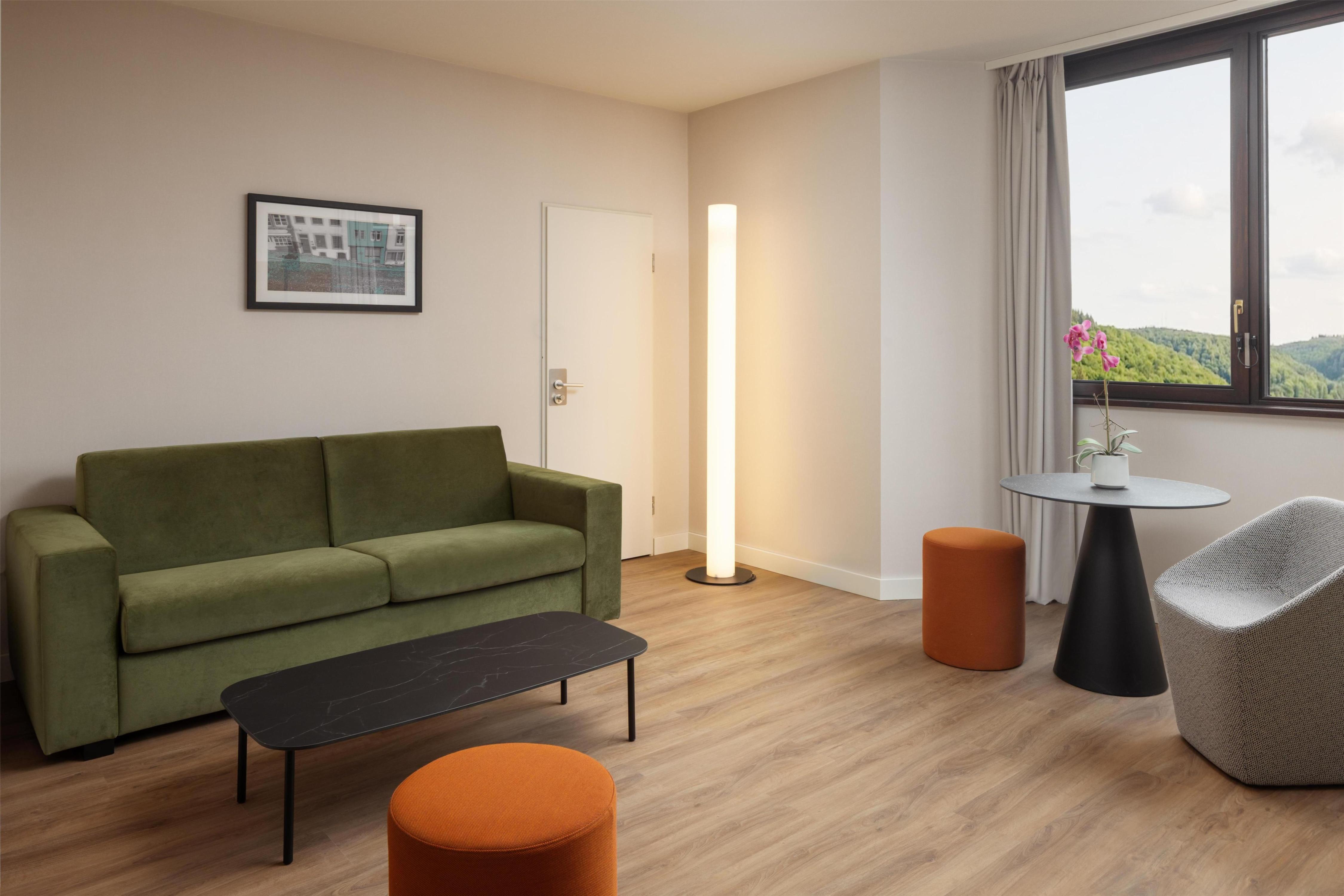 Doubletree by Hilton Luxembourg Room Type - TWIN PREMIUM ROOM