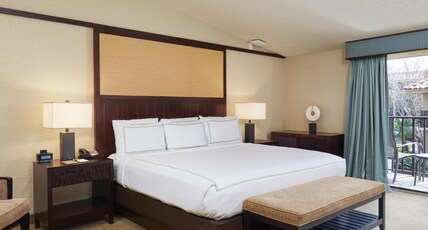 DoubleTree by Hilton Hotel Orlando at SeaWorld Room Type - 1KING 2 ROOM SUITE NONSMOK