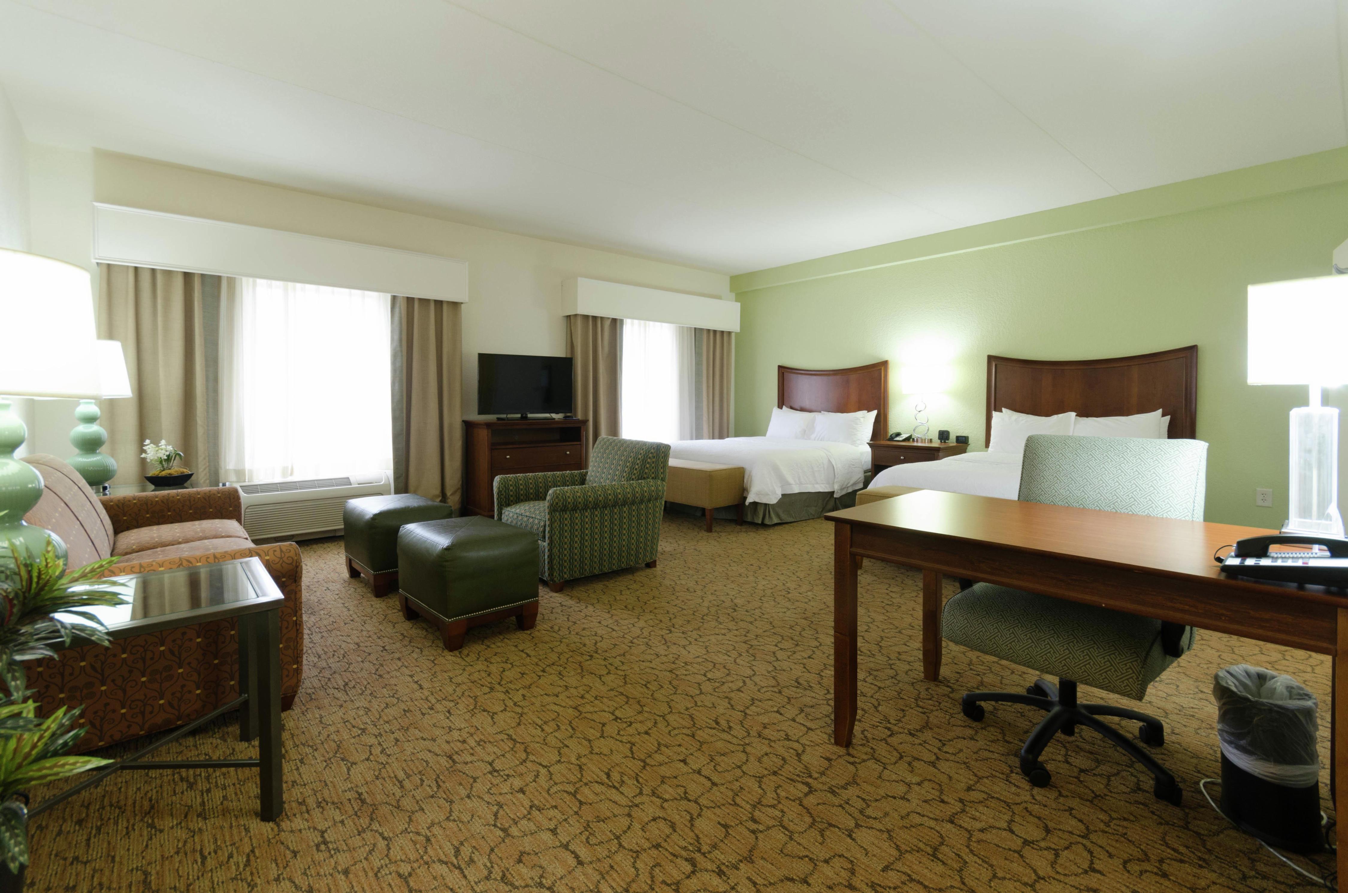 Hampton Inn by Hilton Hickory - Tap to explore photos