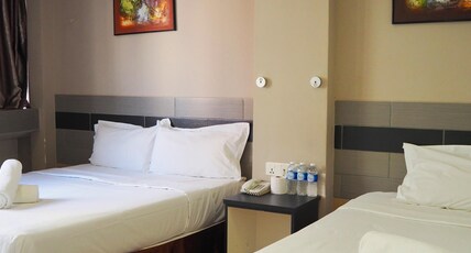 Leo Leisure Hotel @ Central Market Room Type - Deluxe Triple Leo Leisure Hotel @ Central Market Room Type - Deluxe Triple