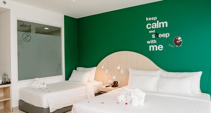 SLEEP WITH ME Hotel design hotel @ patong Room Type - Deluxe Triple room SLEEP WITH ME Hotel design hotel @ patong Room Type - Deluxe Triple room