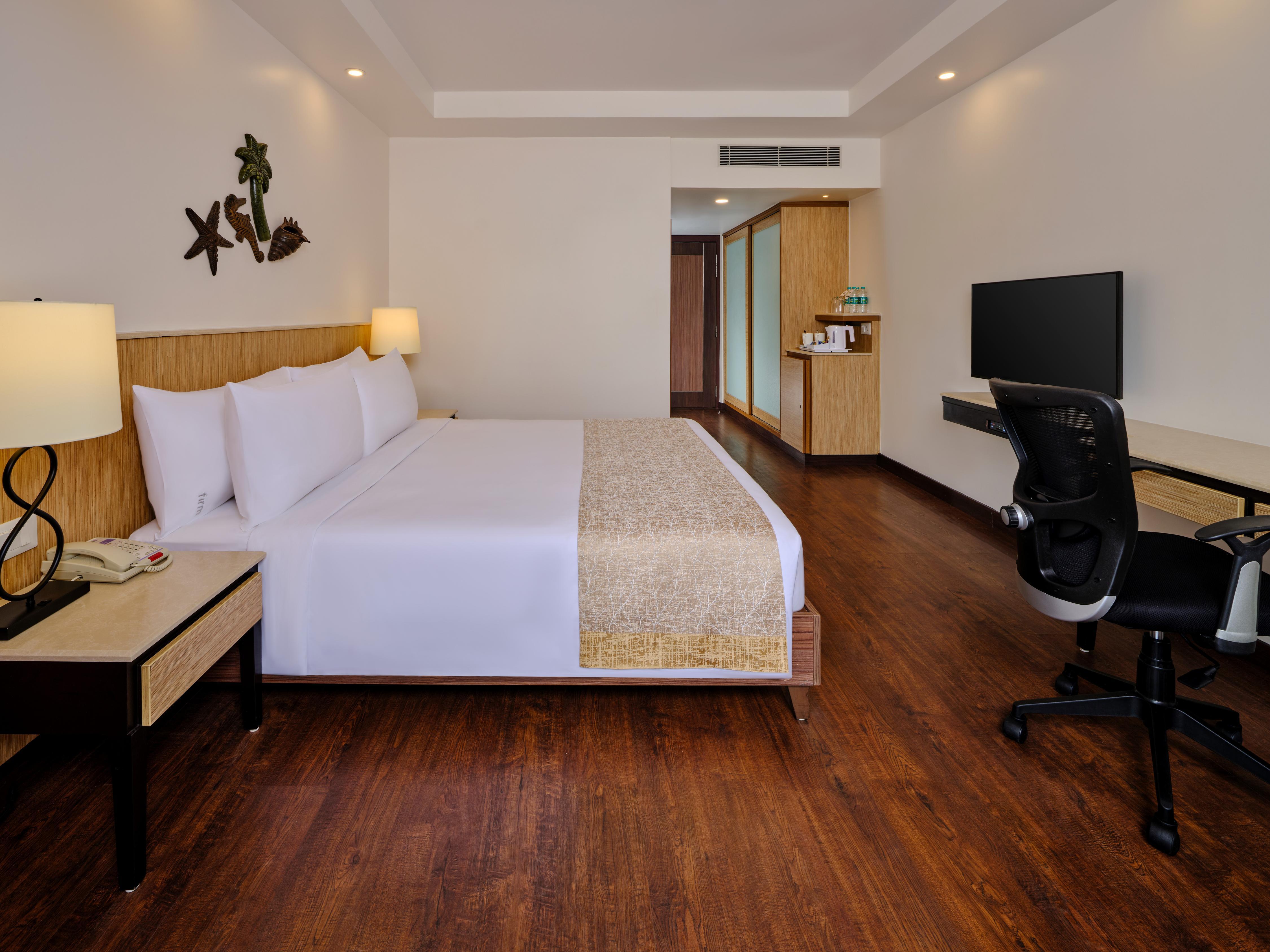 Holiday Inn Resort Room Type - Standard Room