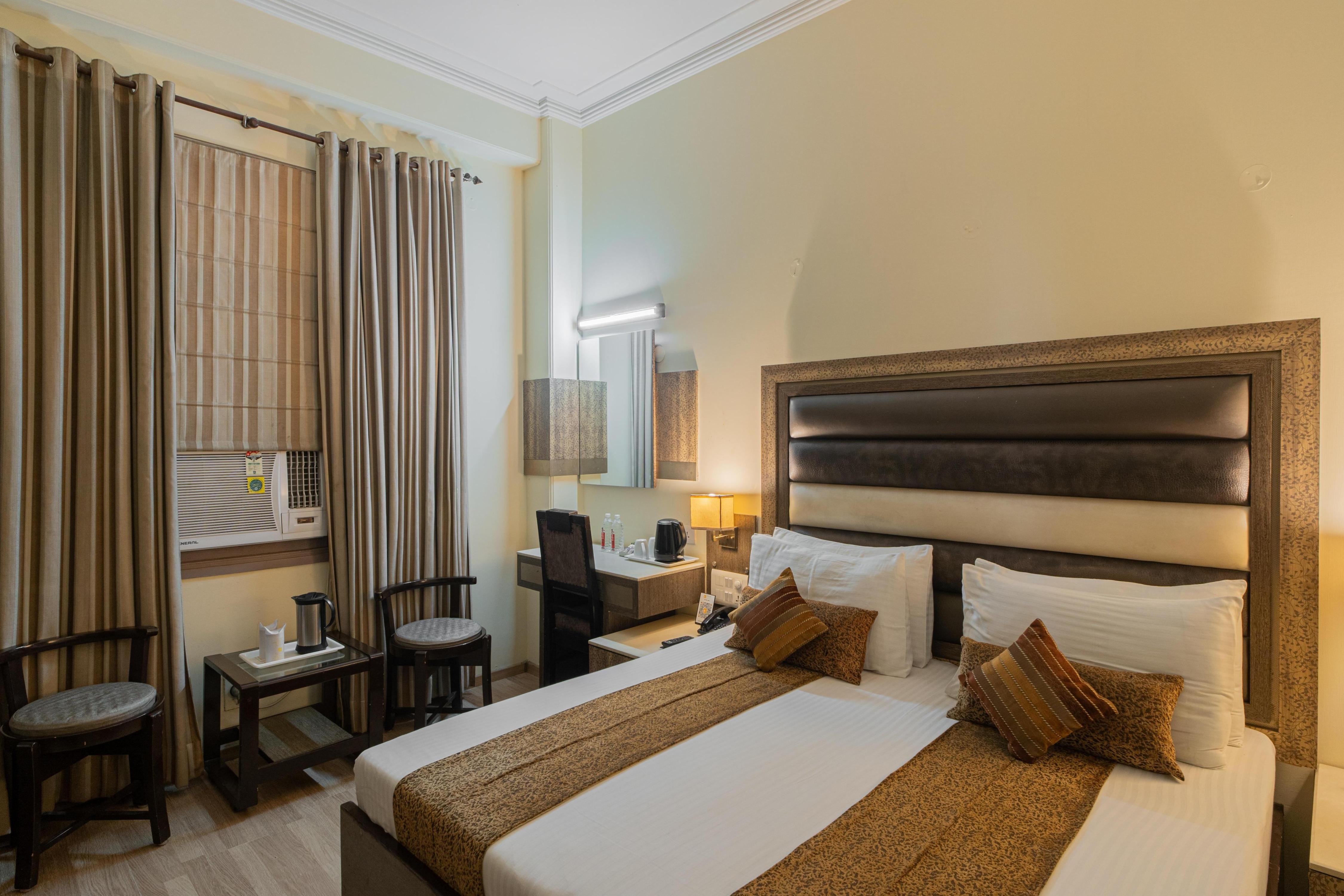 The Suncourt Hotel Yatri Room Type - Value Room