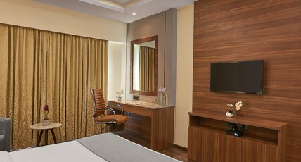 Southern Star Bangalore Room Type - Standard Room