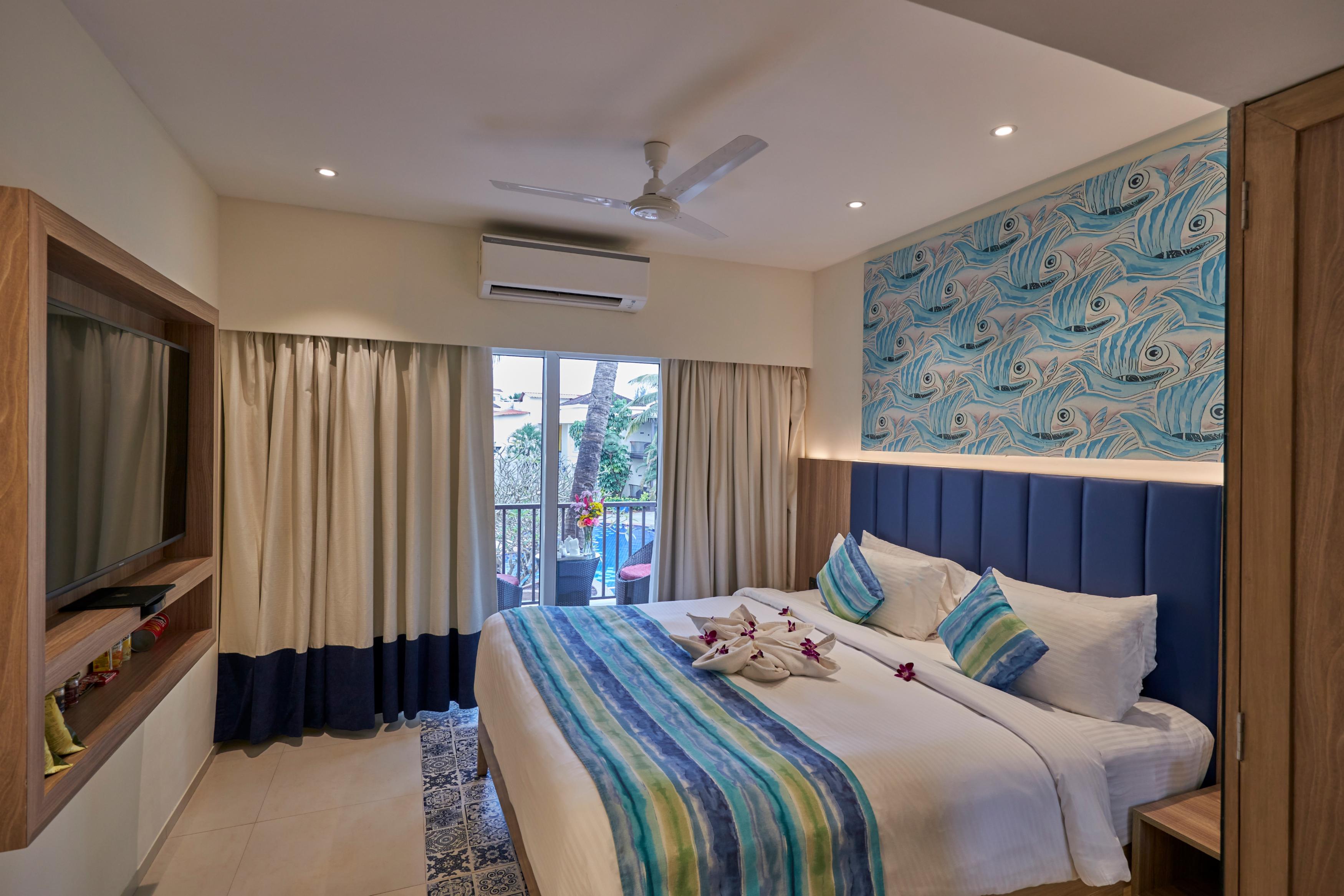 Royal Orchid Beach Resort & Spa Room Type - Luxury Suite Room