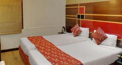 Amar Yatri Niwas Room Type - Deluxe Room With Work Desk
